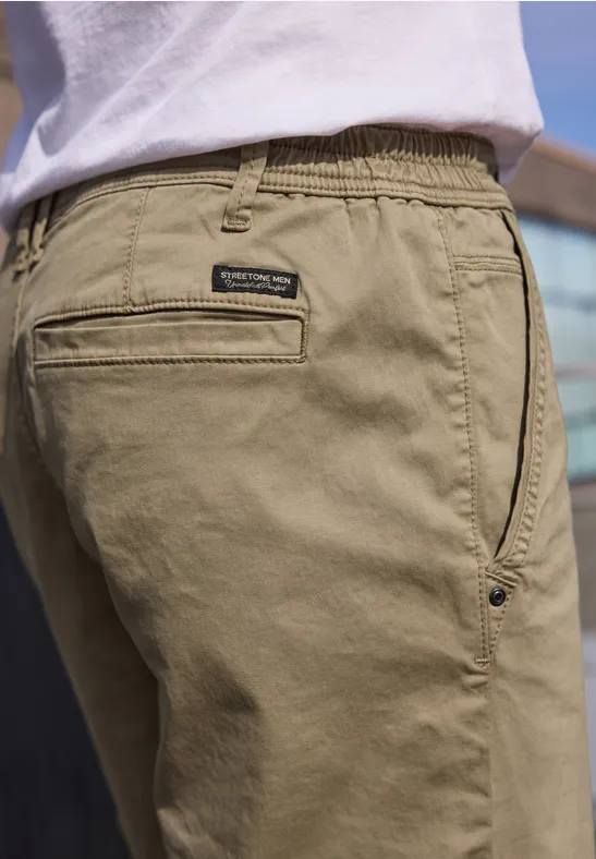 Regular Fit chino shorts met zakken warm sand