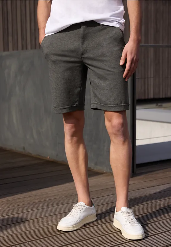 Regular Fit chino shorts van jersey industrial grey