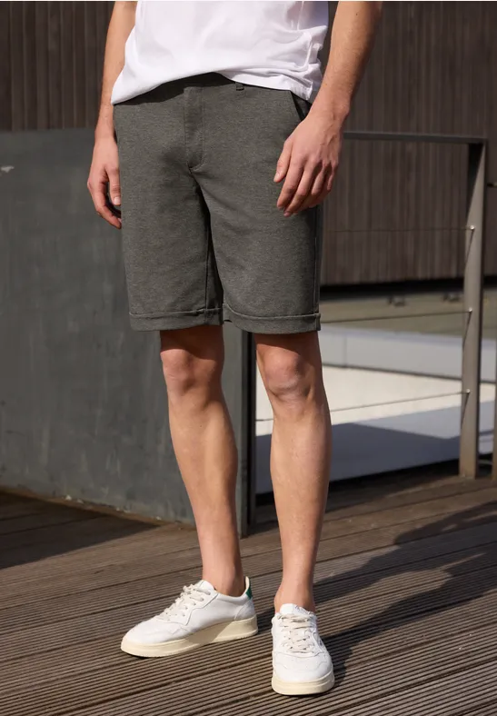 Regular Fit chino shorts van jersey industrial grey