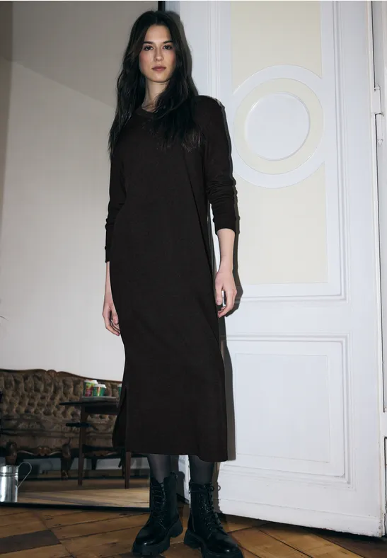 V-Neck Strickkleid Black