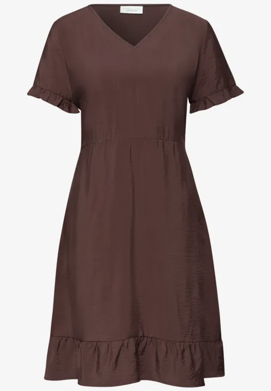 Robe longueur genou avec détail volanté mahogany brown