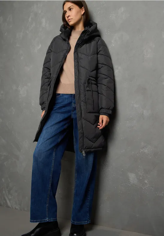 Lange Steppjacke Black