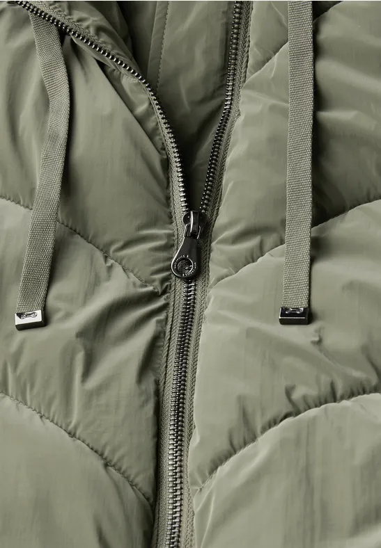 Jacke mit Wellen-Steppung Lichen Green