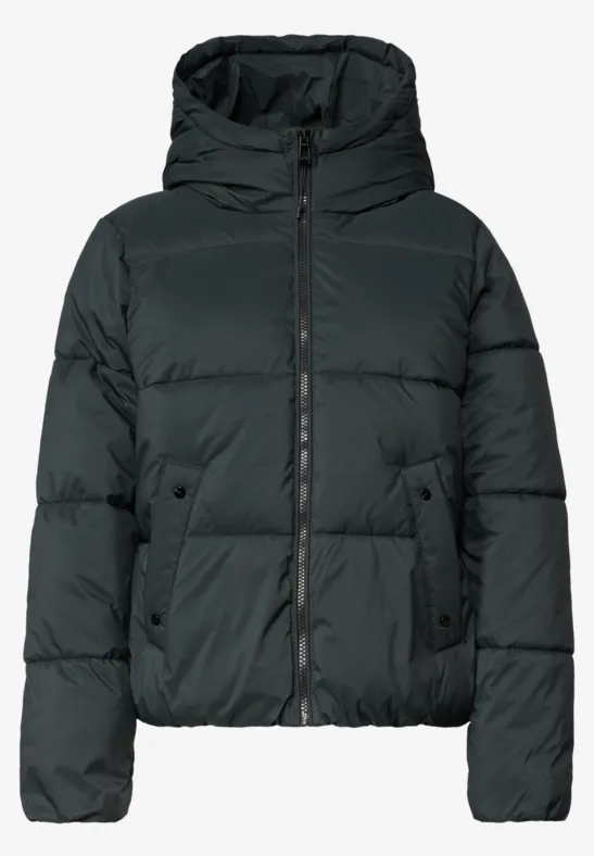 Schwarze Steppjacke mit Kapuze und Reißverschluss, warm und tailliert.