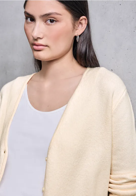 V-Neck Cardigan soft beige