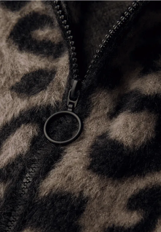 Flauschiger Leo Cardigan Black