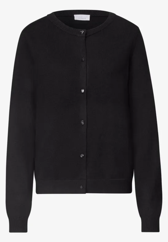 Schwarze, langärmlige Strickjacke mit Rundhals, Knopfleiste und gerippten Bündchen.