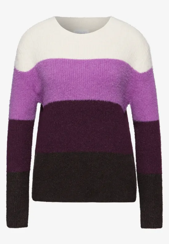 Pull à rayures en fil de plume soft beige