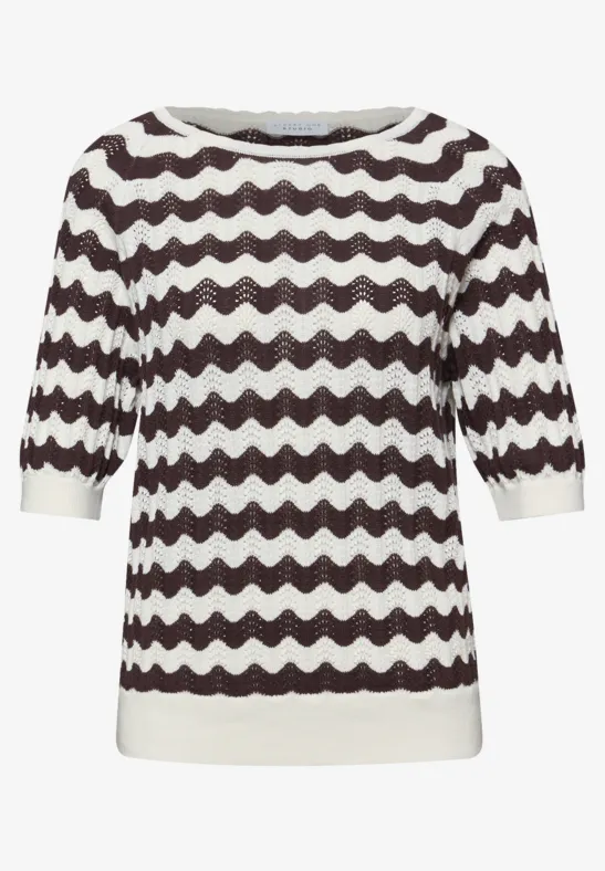 Gemusterter Pullover off white