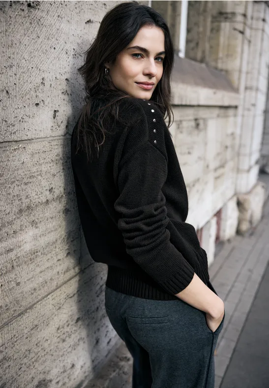 Jumper met klinknagels Black