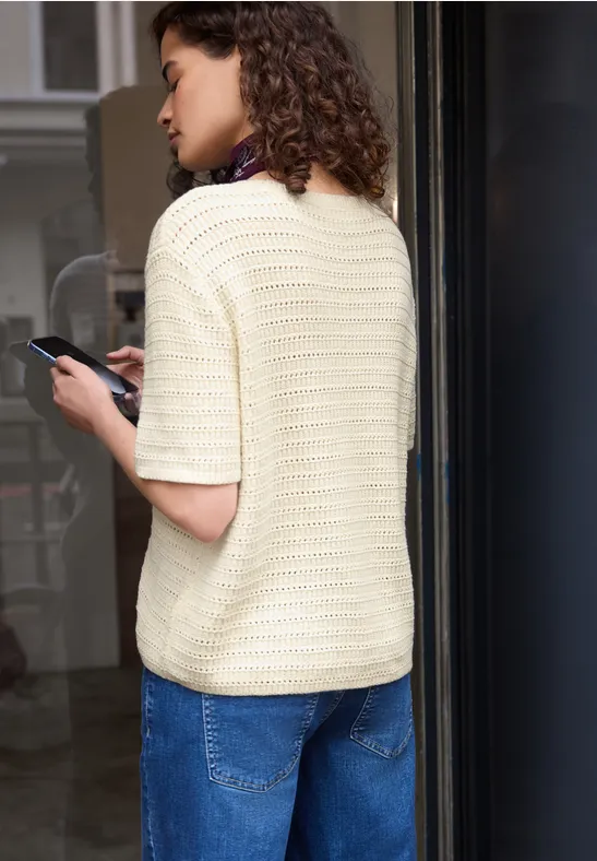 Trui met puntjes soft beige