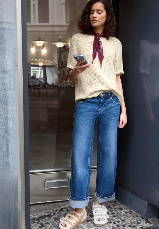 Trui met puntjes soft beige