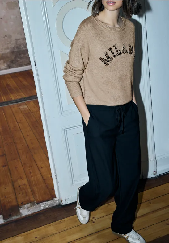 Trui met leo-opdruk buffed beige mel.