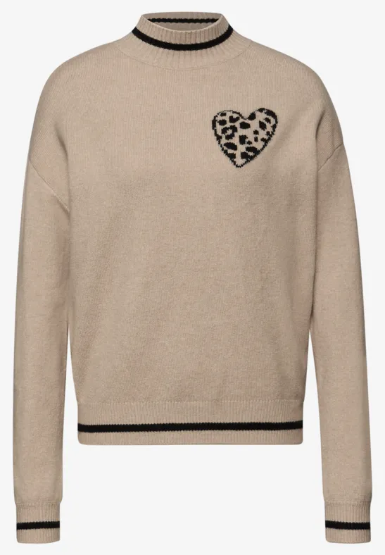 Pull jacquard à cœur buffed beige mel.