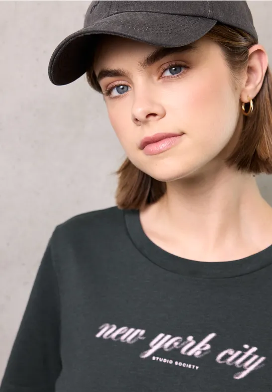 T-Shirt mit Wording shore grey