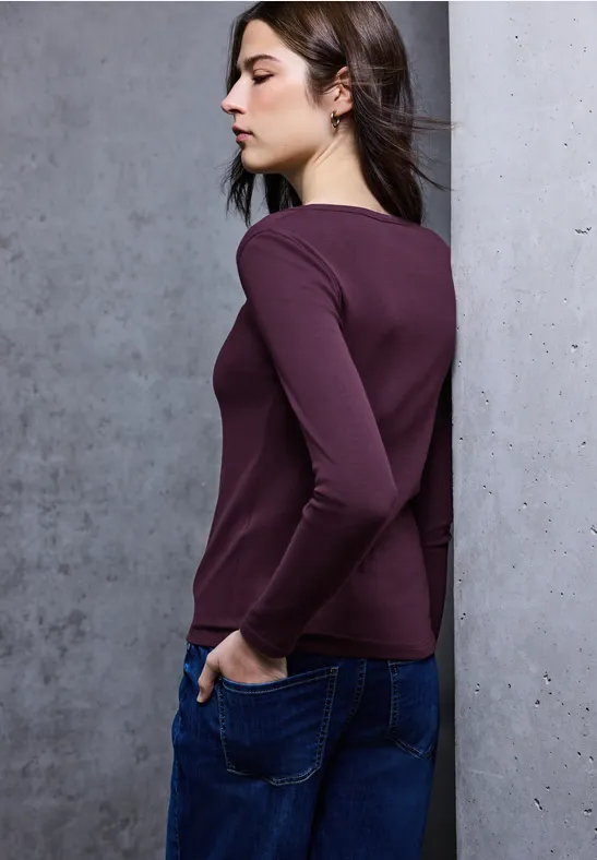 T-shirt à côtes avec détail de boutons null