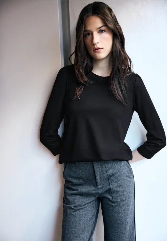 Shirt mit Raffung Black