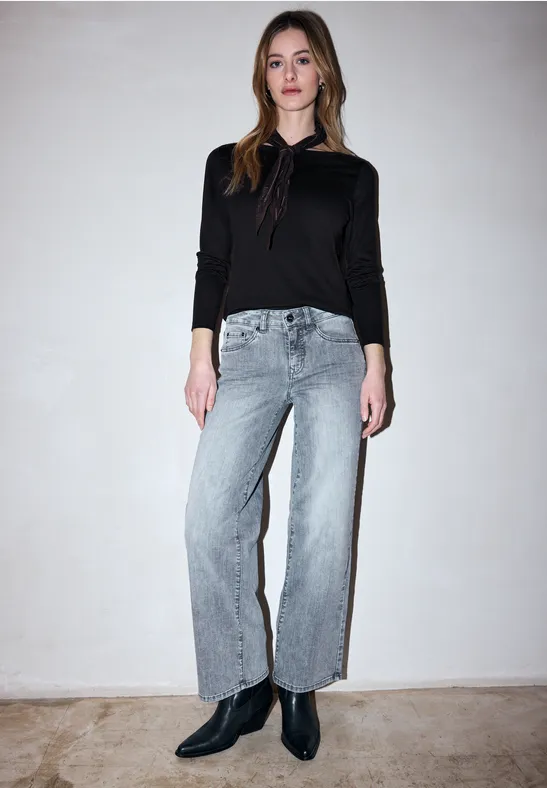 Basic Langarmshirt Black