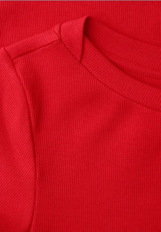 Basic Shirt mit U-Boot-Ausschnitt torch red