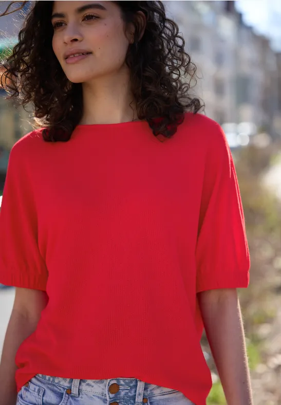 Shirt met ronde hals en rimpels chili red