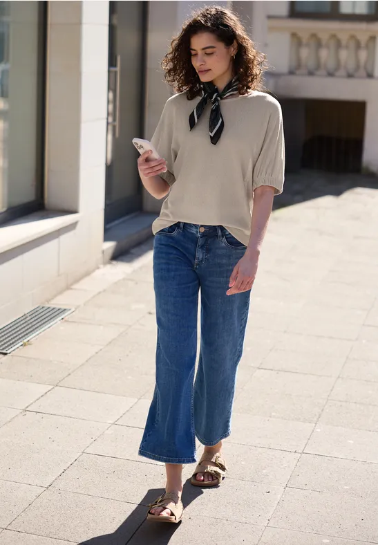 T-Shirt mit Rundhals und Raffung stone sand