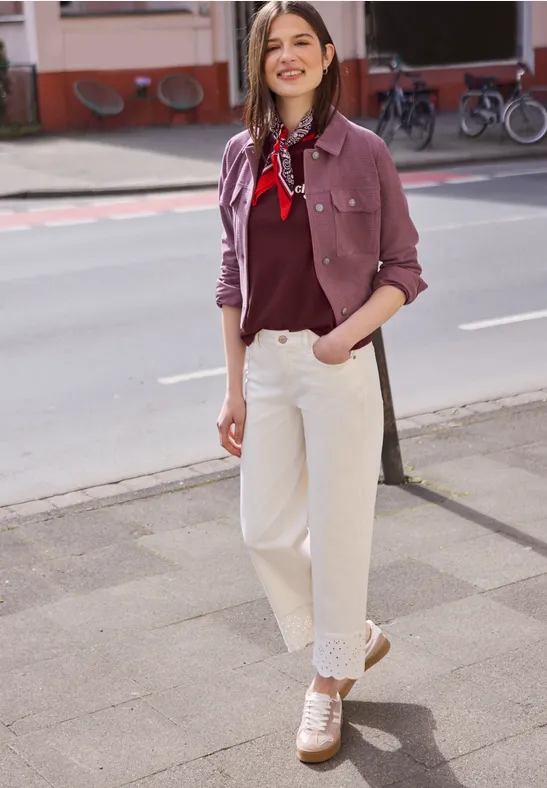 Basic T-Shirt mit Detailprint very berry