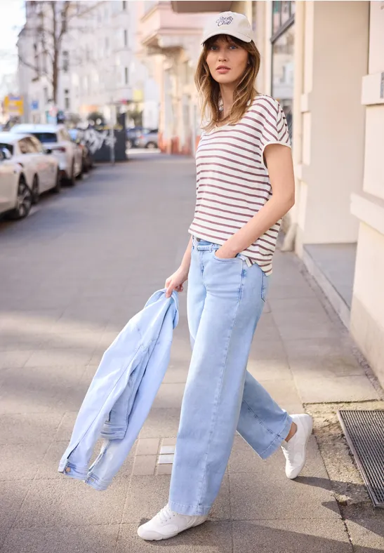 Shirt met losse schouders en strepen hazy rose