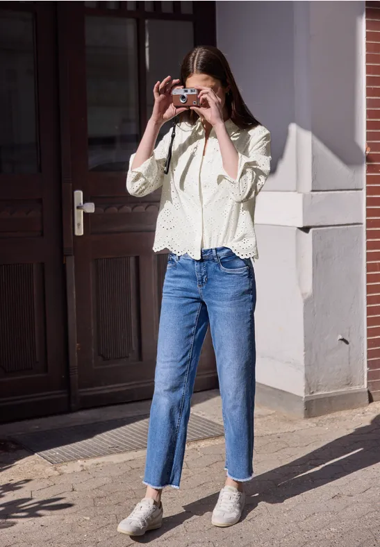 Langarm Bluse mit Shiffleymuster off white