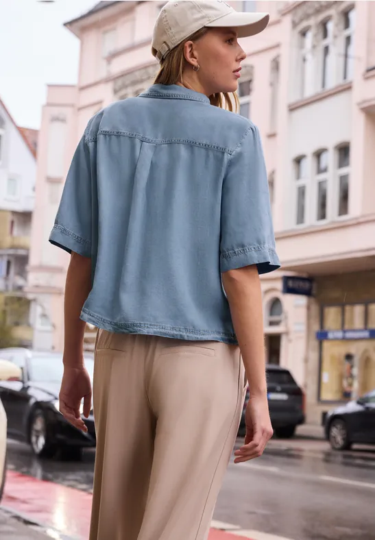 Kurzarm Bluse im Washed-Look Light Blue soft wash