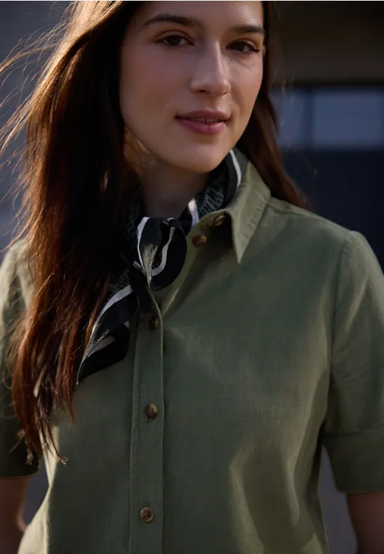 Blouse met korte mouwen in ribfluweel Lichen Green