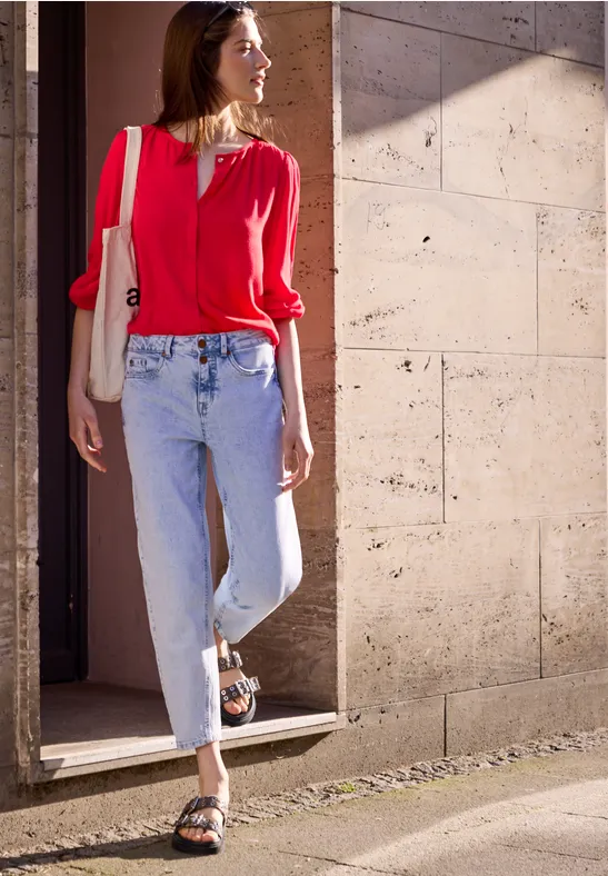 Chemisier à manches 3/4 avec col rond et boutons chili red