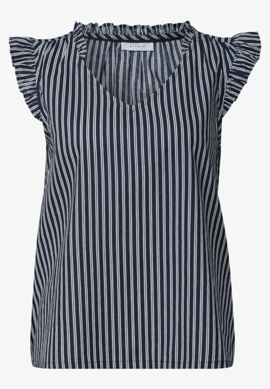 Ärmellose Damenbluse mit V-Ausschnitt und Volantärmeln in navy-weißem Streifenmuster.