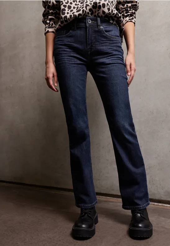 Bootcut Jeans Dark Blue Clean Wash