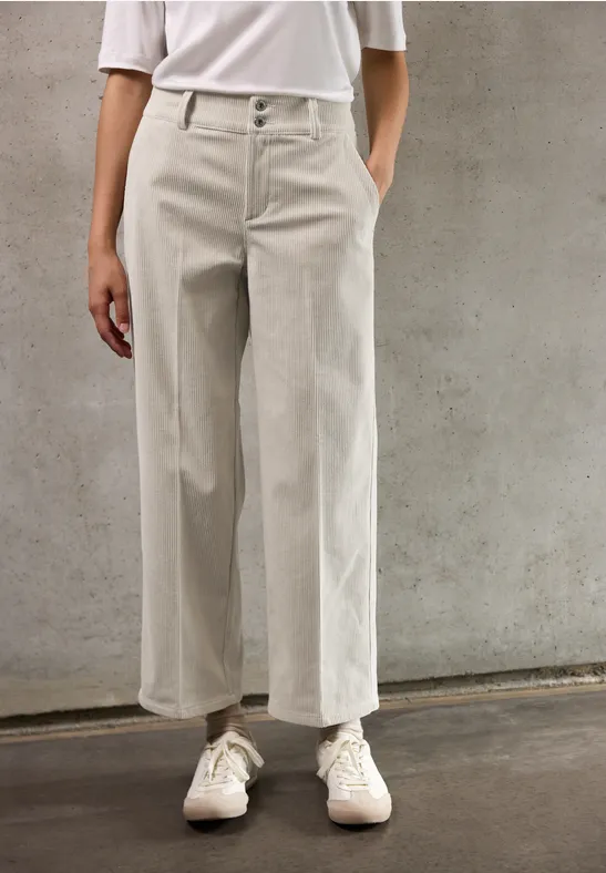 Straight Leg Cordhose morn beige