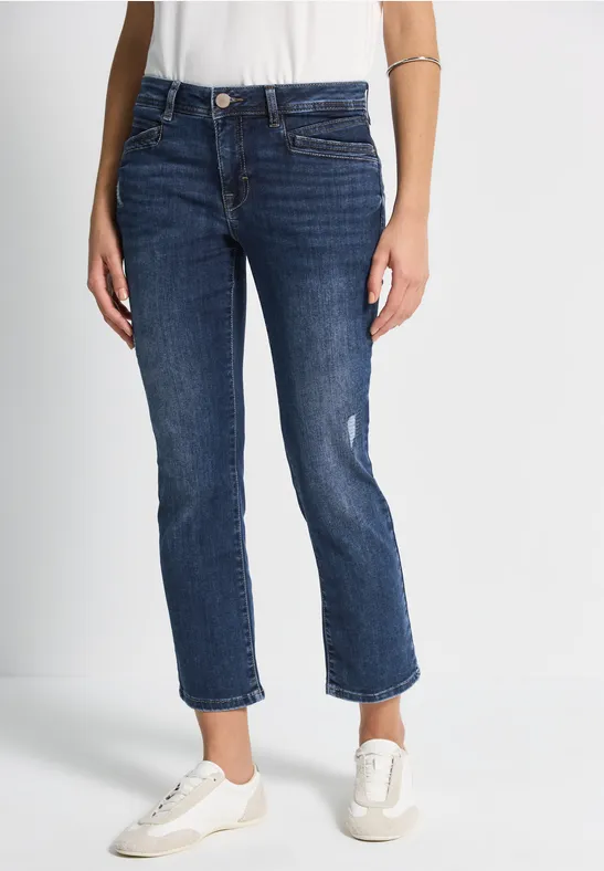 Straight Leg Jeans Dark Blue Wash