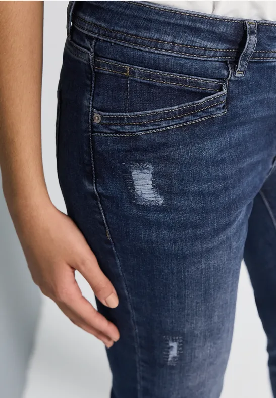 Straight Leg Jeans Dark Blue Wash