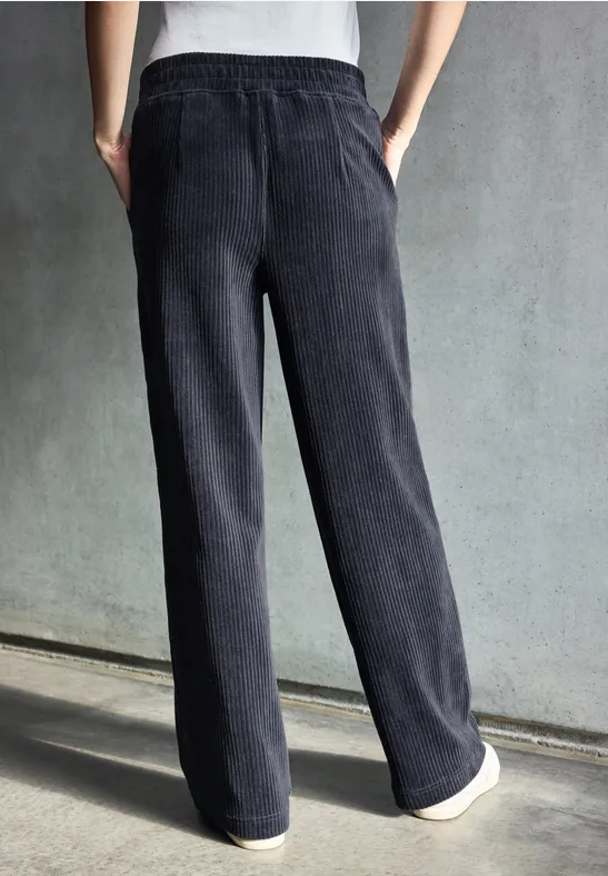 Straight Leg Cordhose ink blue night