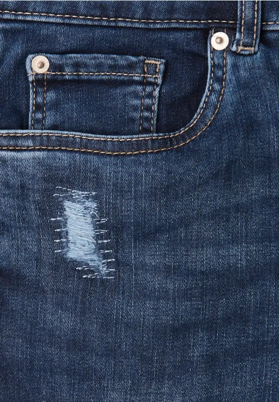 Jeans mit Destroyed Details dark blue authentic wash