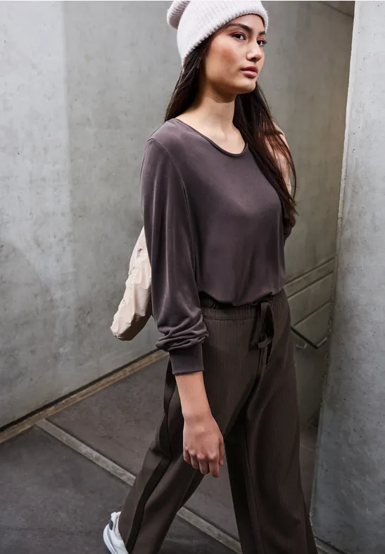 Straight Leg Hose rustic brown mel.
