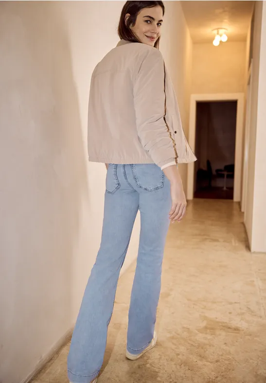 Jeans Bootcut Ultra Bleach Wash
