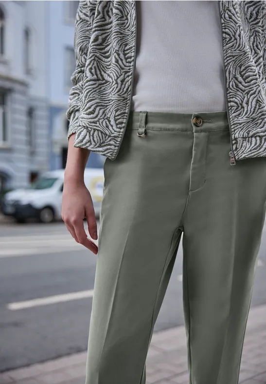 Mid Waist Slim Leg Chino im Casual Fit sea spray green