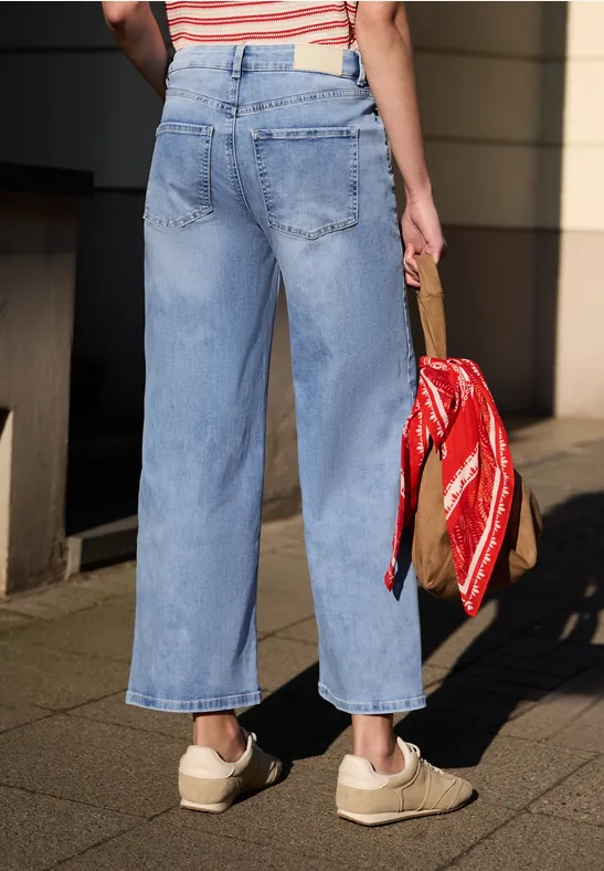High Waist Wide Leg Jeans im Loose Fit light blue wash