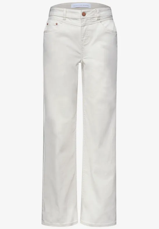 Weiße Jeanshose mit geradem Schnitt und fünf Taschen