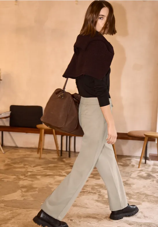 Straight Leg Hose buffed beige