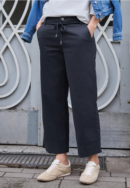 Straight Leg Hose in Papertouch Qualität deep blue