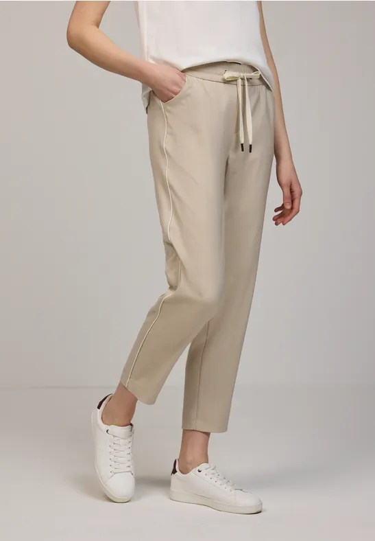 Mid Waist Slim Leg Hose im Loose Fit stone sand mel.