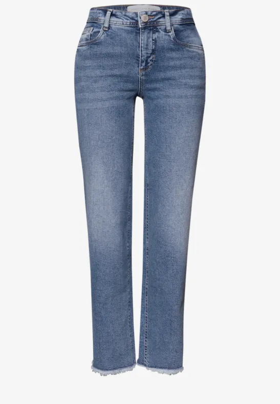 Mid Waist Straight Leg Jeans im Casual Fit Medium Blue Authentic wash