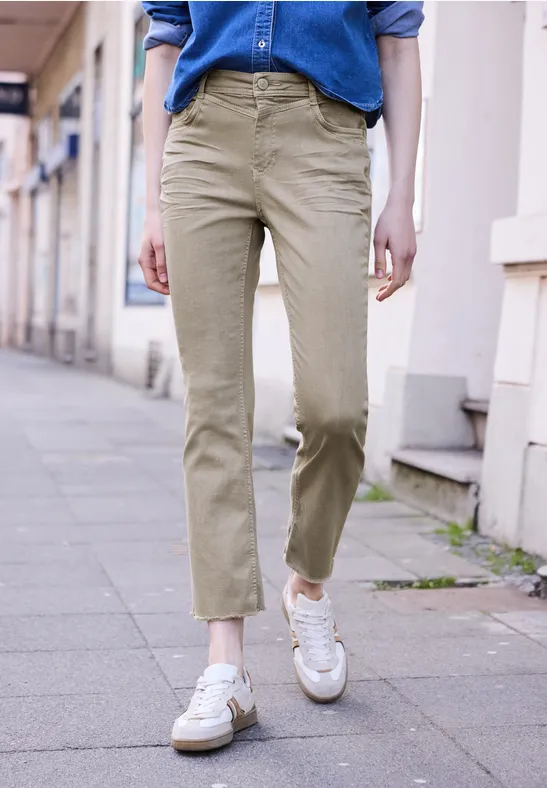 High Waist Kick Flare Hose im Slim Fit dark stone sand