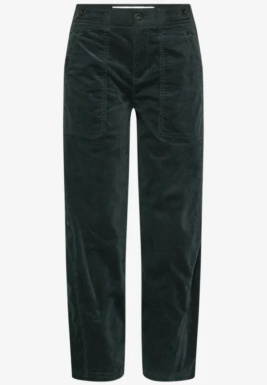 Dunkelgrüne Cordhose mit geradem Schnitt und aufgesetzten Taschen