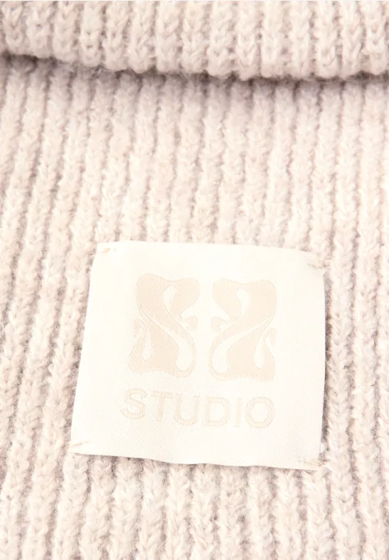 Schal mit Badge soft beige